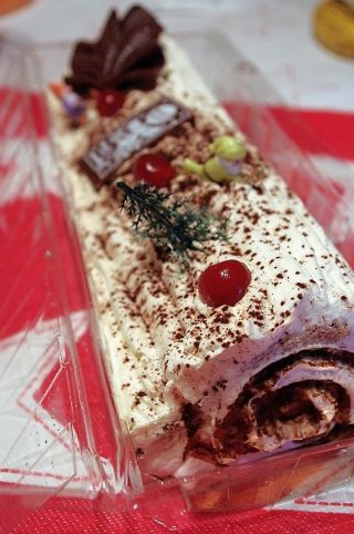 フランスのクリスマスで食べるお菓子をご紹介!地方菓子も美味ですよ